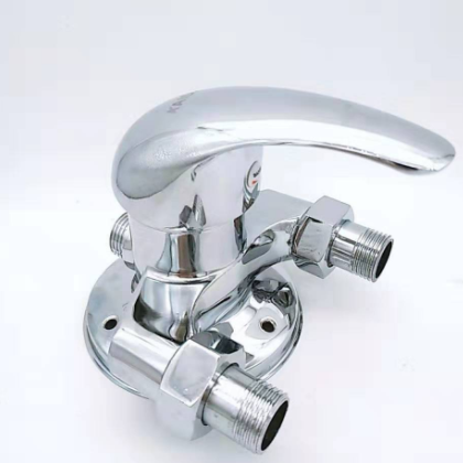 明装三角淋浴冷热混水阀 带活接六分四分出水混水阀 冷热淋浴龙头图2