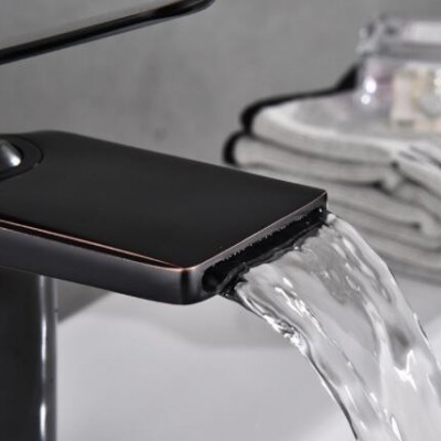 简约北欧黑古瀑布龙头 欧式冷热台上盆龙头 洗脸盆龙头家用龙头