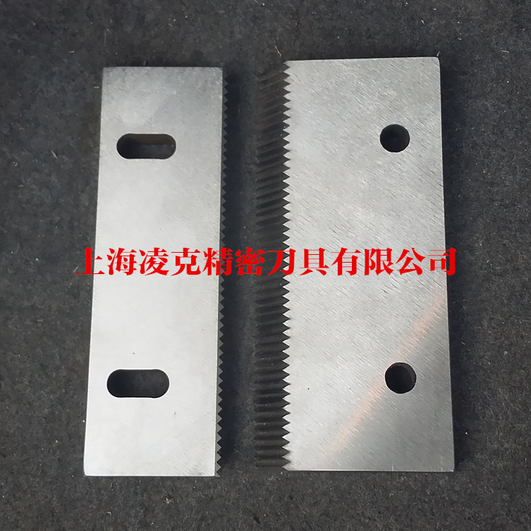 齿形刀片