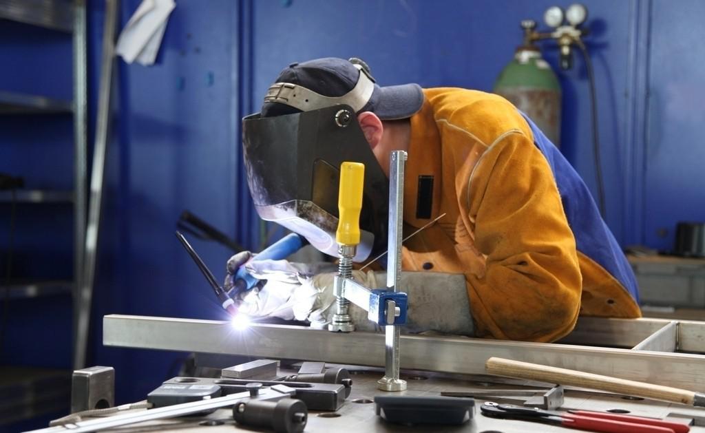 2457331_162958345406_2