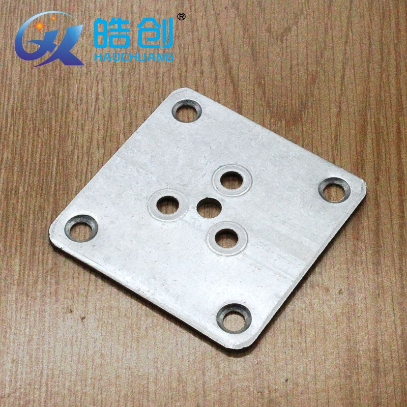 皓创厂家直供1.5厚6x6cm三孔方铁片沙发脚固定连接件家具五金配件图2