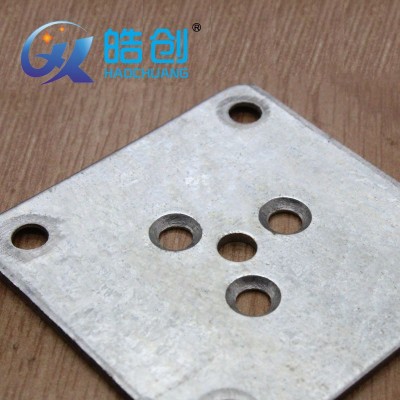 皓创厂家直供1.5厚6x6cm三孔方铁片沙发脚固定连接件家具五金配件