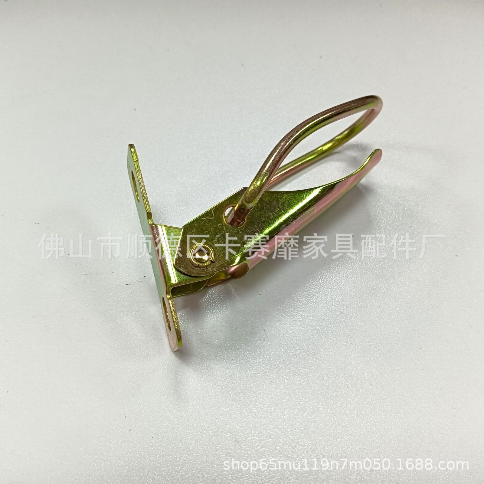 二合一连接固定座椅五金箱扣沙发连接扣鸭嘴锁扣隐形挂钩木图2